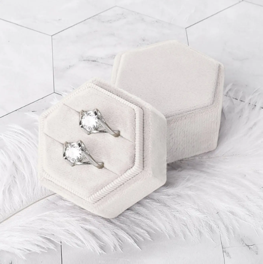 Velvet Ring Box - White